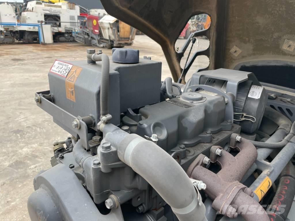 Hamm HD 12 VV Valjci sa duplim bubnjem