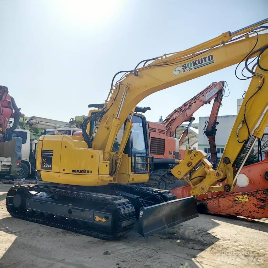 Komatsu PC 128 US Midi bageri 7t – 12t