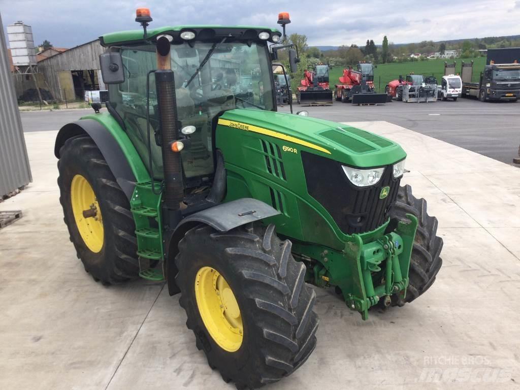 John Deere 6190R Traktori