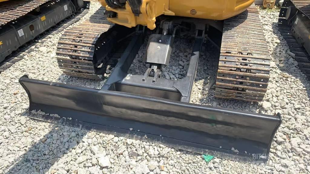 CAT 304 CR Bageri guseničari