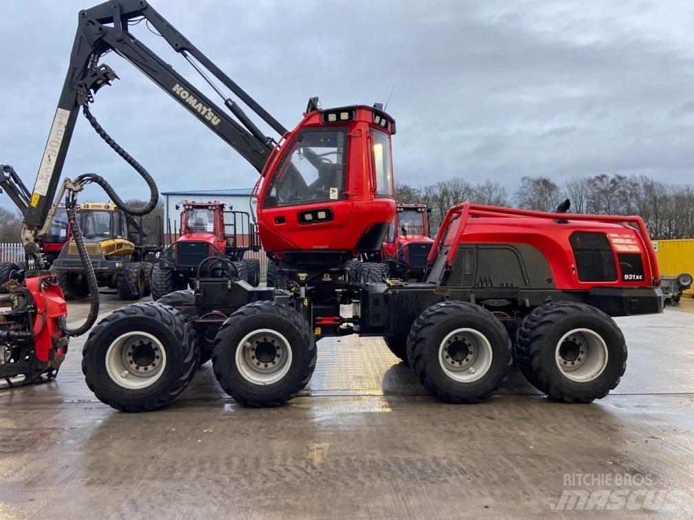Komatsu 931XC Harversteri