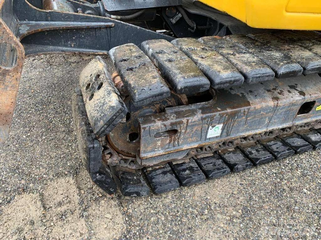Komatsu PC88MR-8 Bageri guseničari