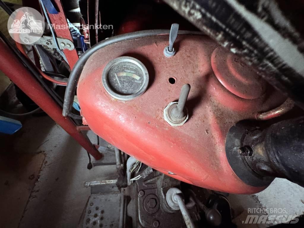 Massey Ferguson 35 Traktori
