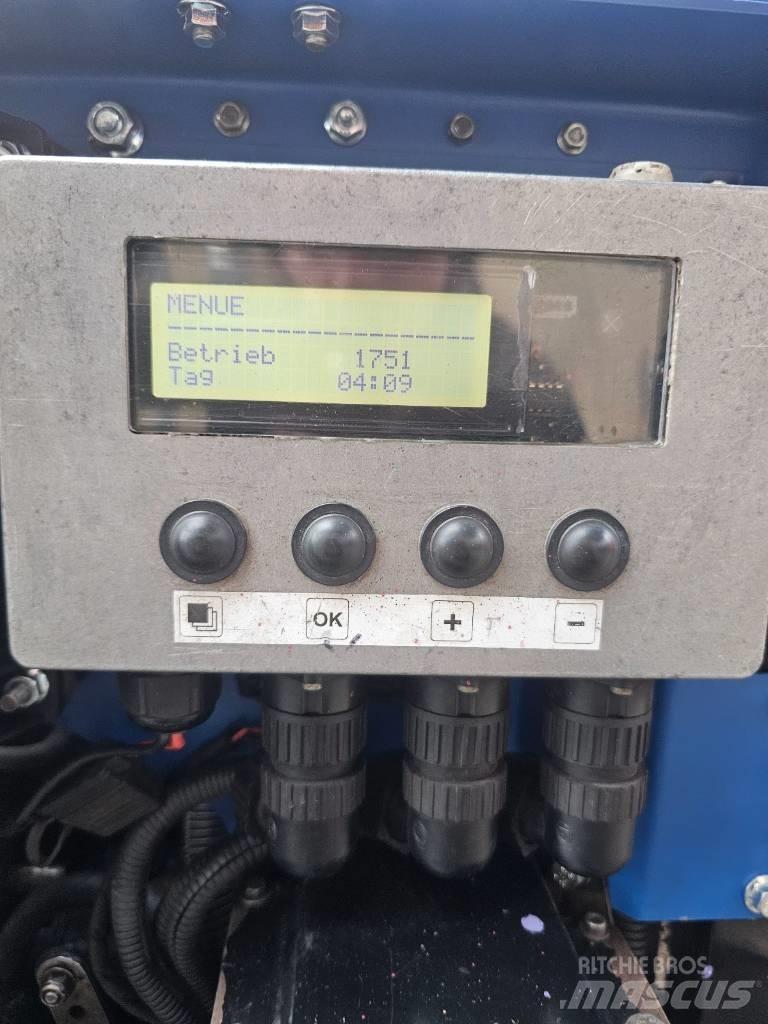 Irus Deltrak 2.5 Kosilice sa postoljem za vuču