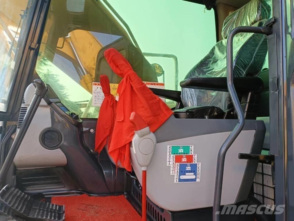 Komatsu PC 200-8 Bageri guseničari