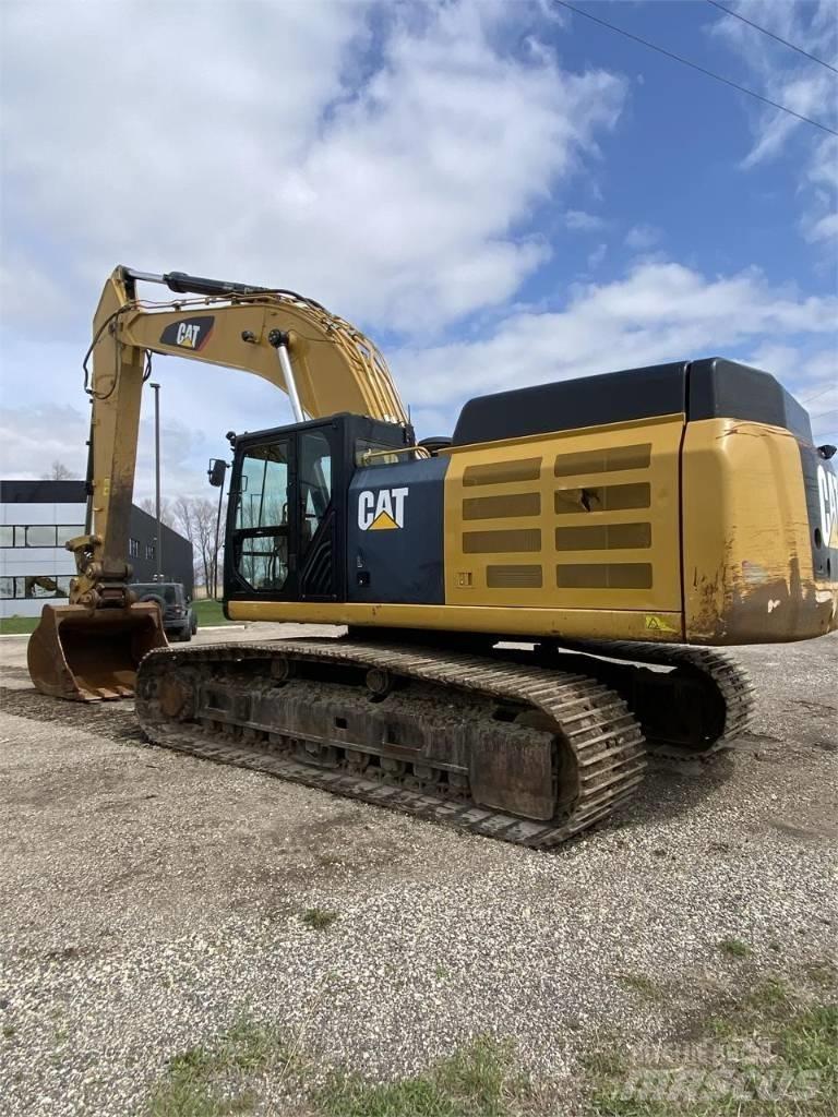 CAT 349 EL Bageri guseničari