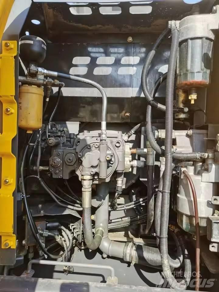 Sumitomo SH130-6 Bageri guseničari