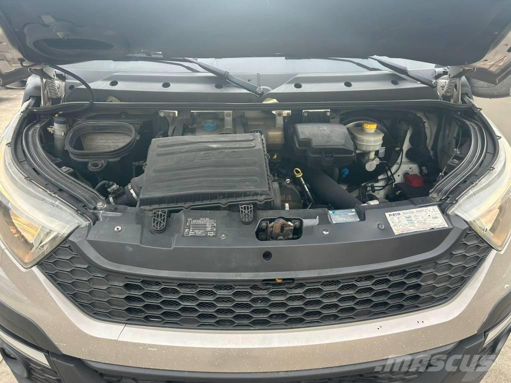 Iveco Daily 35-130 Kamioni sa kranom