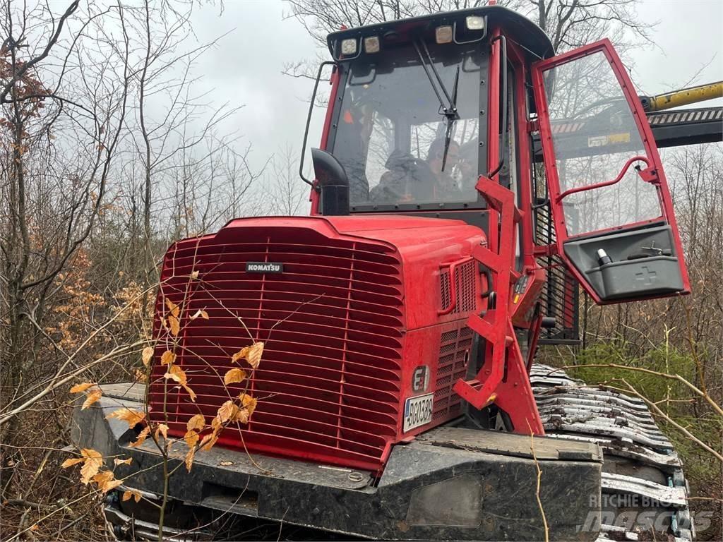 Komatsu 845 Forvarderi