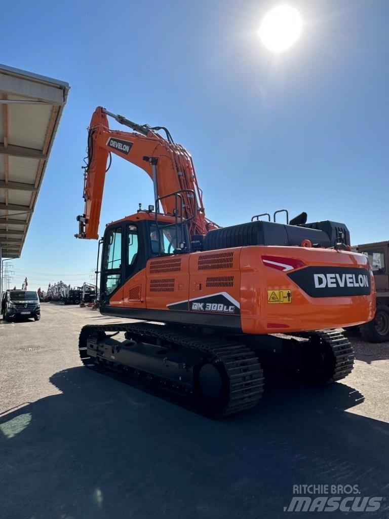 Develon DX300Lc-7 Bageri guseničari