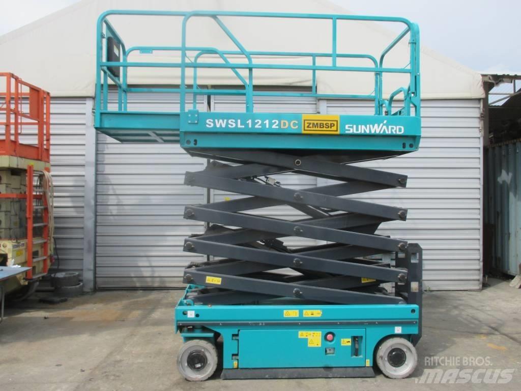 Sunward SWSL 1212 DC Makazaste platforme