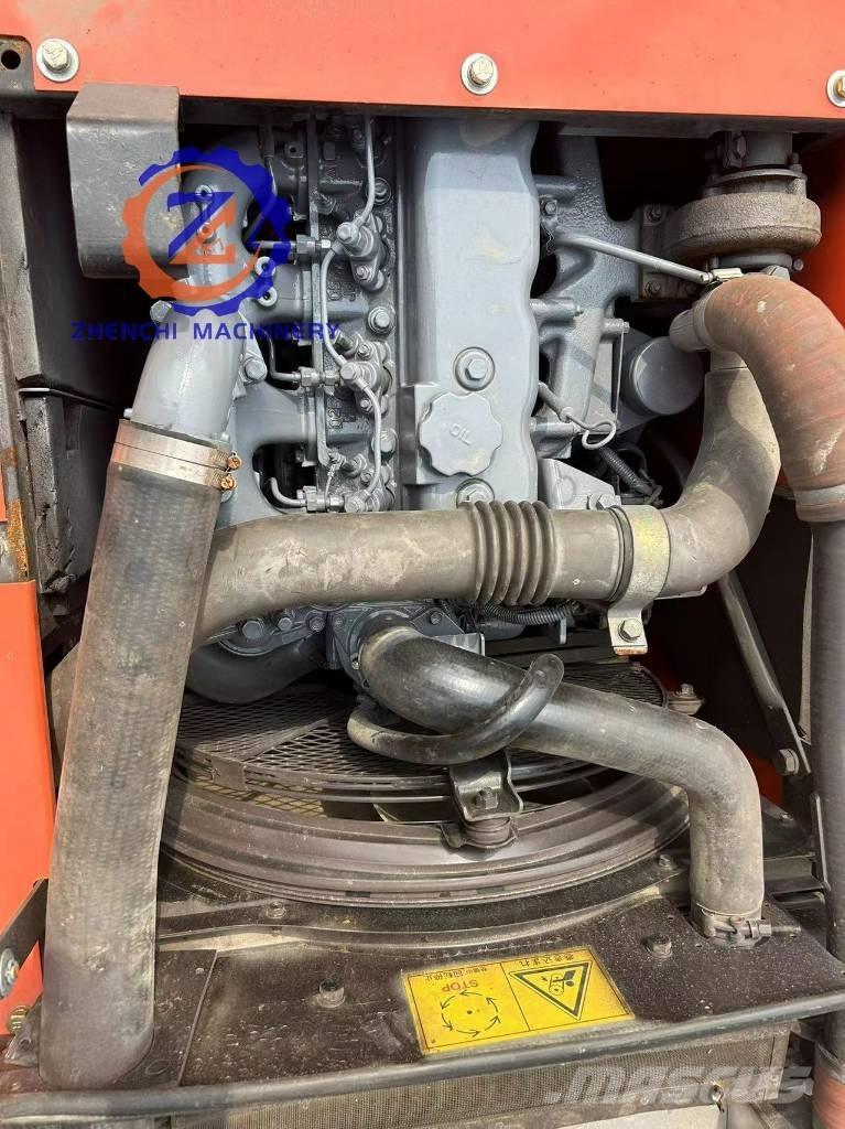 Hitachi ZX 120 Bageri guseničari