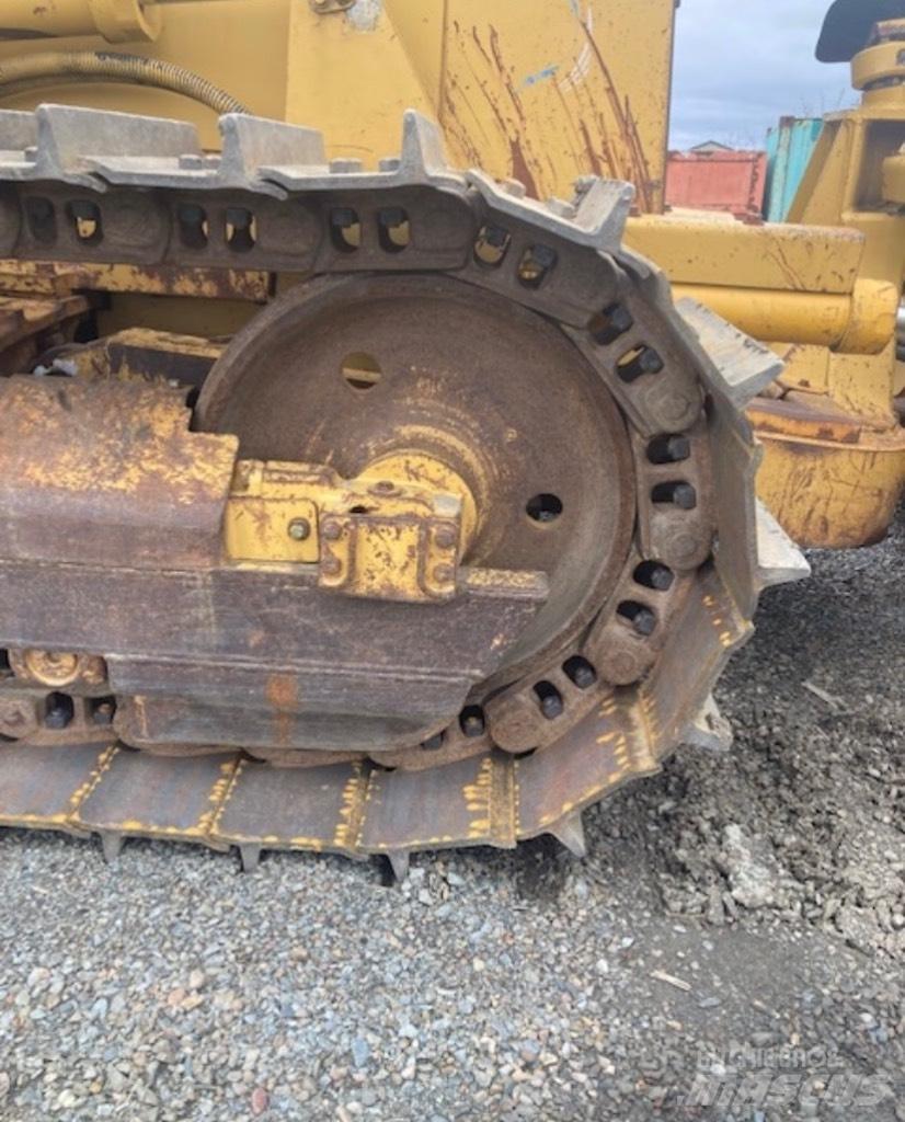 CAT D 5 C Buldožeri guseničari