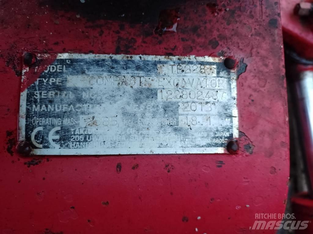 Takeuchi TB228 Mini bageri < 7t
