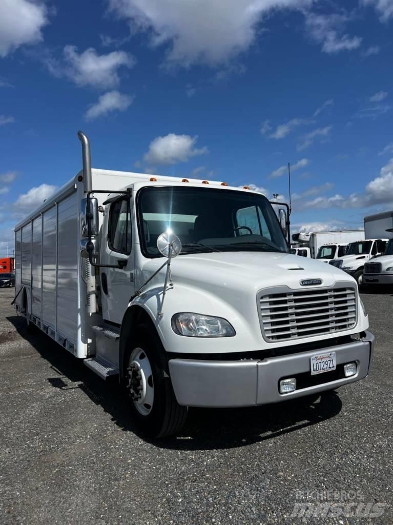 Freightliner M2 106 Kamioni za prevoz pića