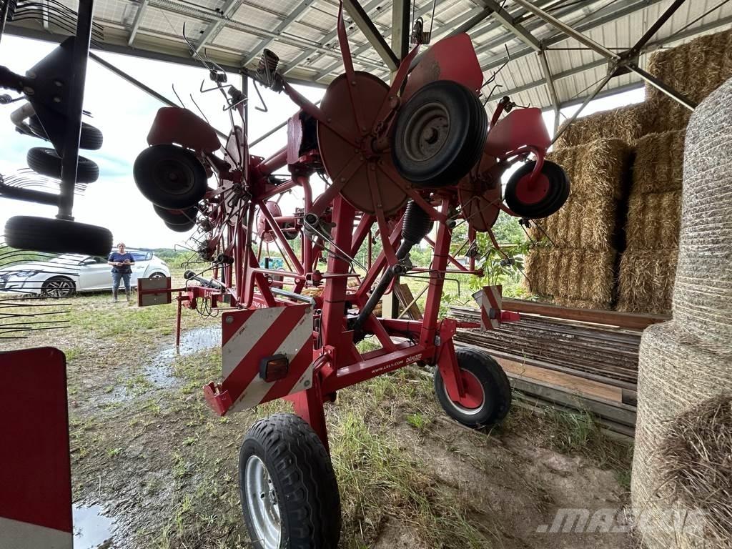 Lely LOTUS 1020 Okretači i sakupljači sena