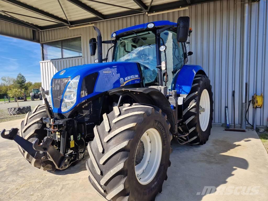 New Holland T 7.235 Traktori