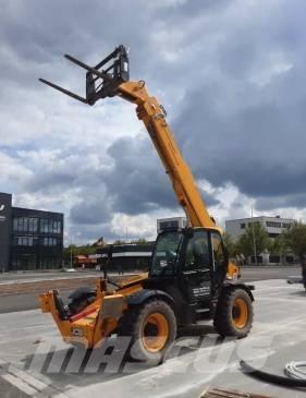 JCB 540-140 Teleskopski viljuškari