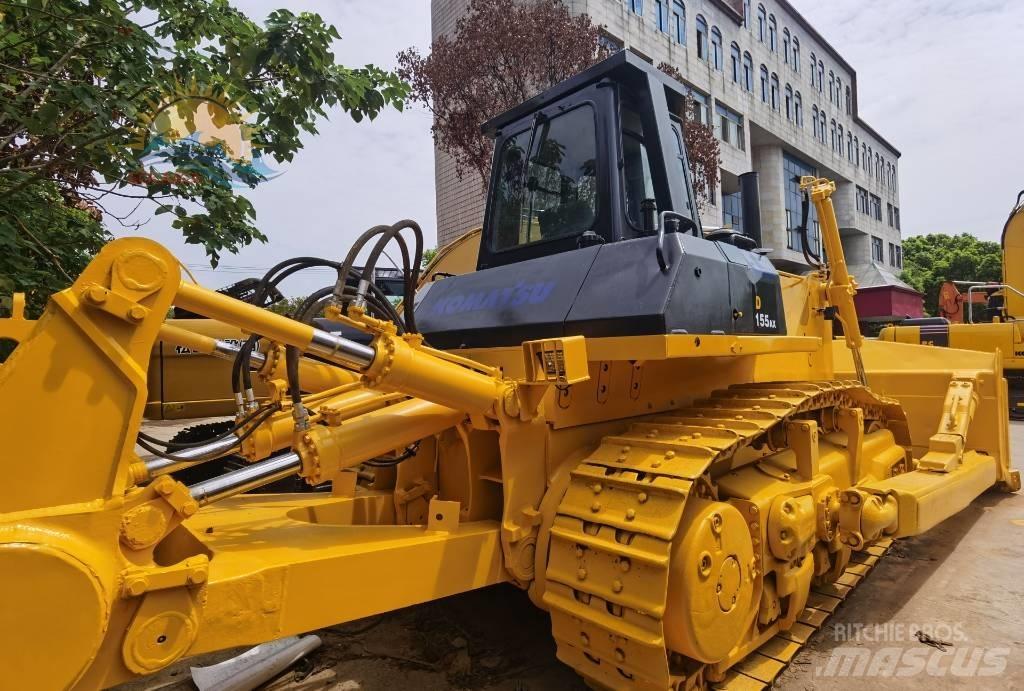 Komatsu D 155 AX Buldožeri guseničari