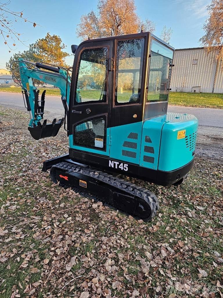 AGT NT45 Mini bageri < 7t