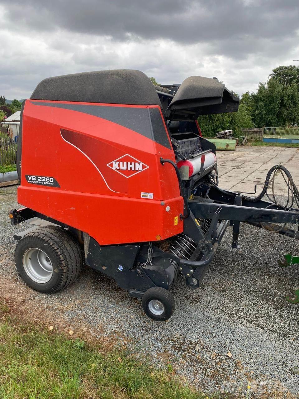 Kuhn VB 2260 Prese/balirke za rolo bale