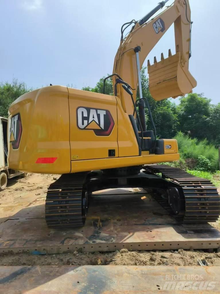 CAT 323 GC Bageri guseničari