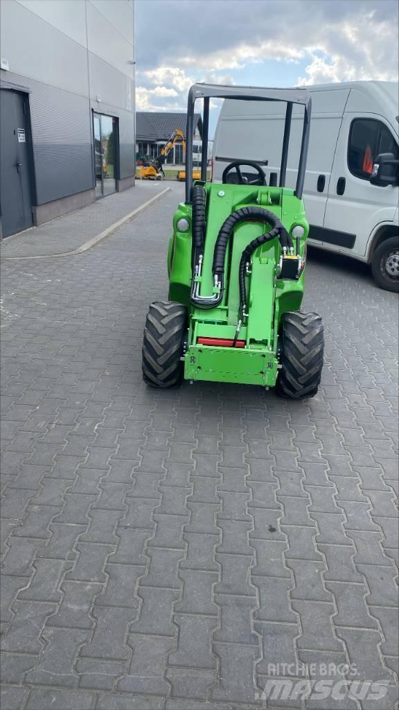 Avant E527 Mini utovarivači