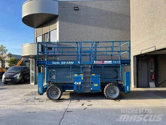 Genie GS4390RT Makazaste platforme
