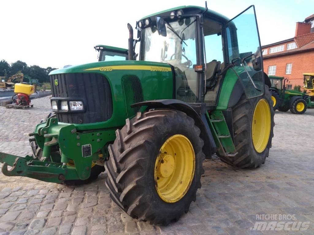 John Deere 6920 Traktori