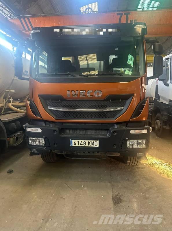 Iveco Hormigonera Kamionske beton pumpe