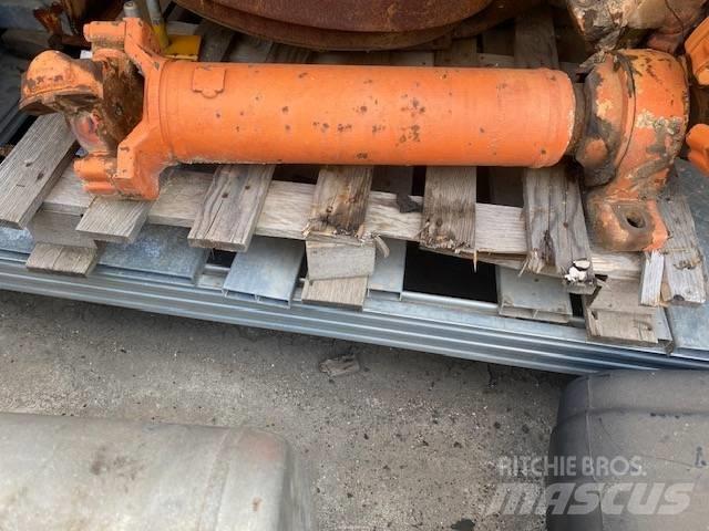 Fiat-Hitachi 350 Transmisija