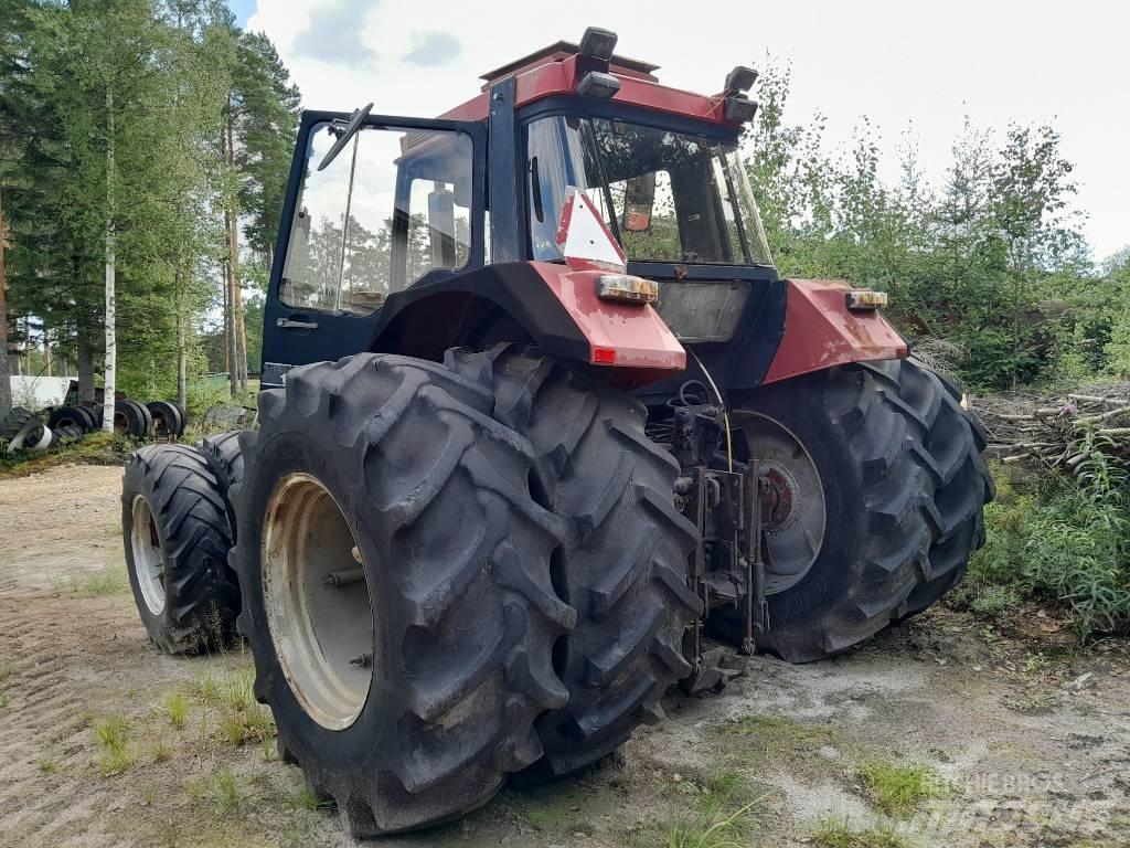 CASE 1455 XL Traktori