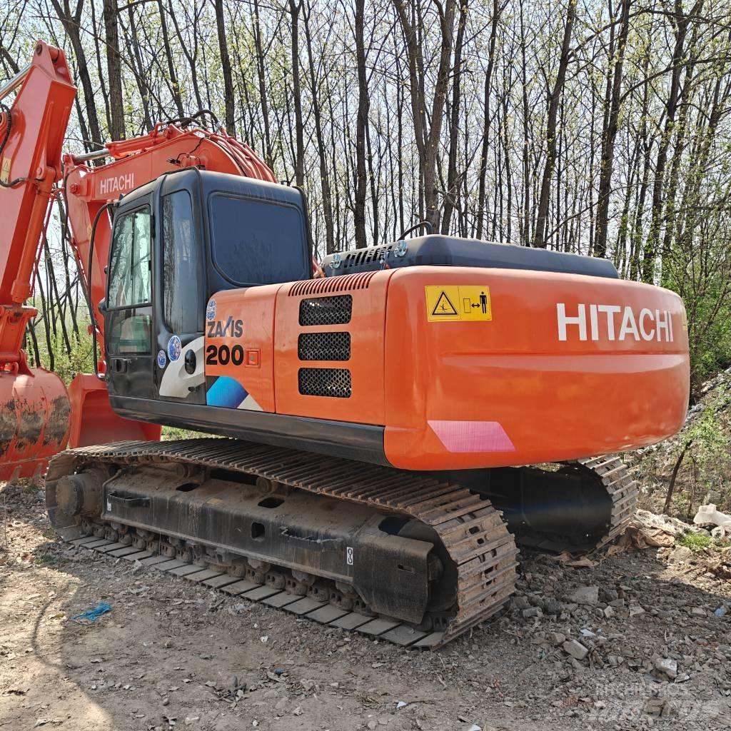 Hitachi 200-5G Bageri guseničari