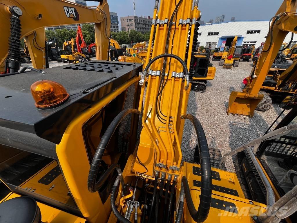 Komatsu PC 240 LC-8 Bageri guseničari