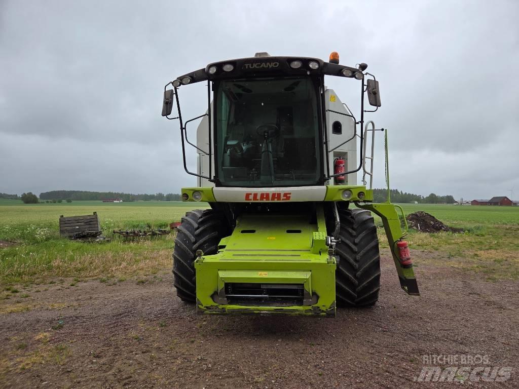 CLAAS Tucano 430 Kombajni
