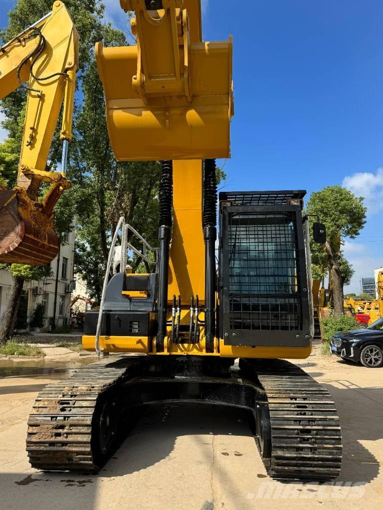 CAT 320D Midi bageri 7t – 12t