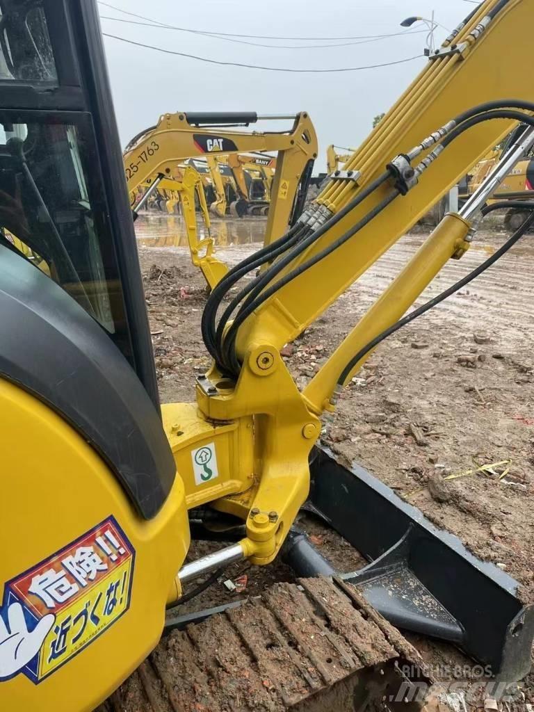 Komatsu PC 30 Mini bageri < 7t