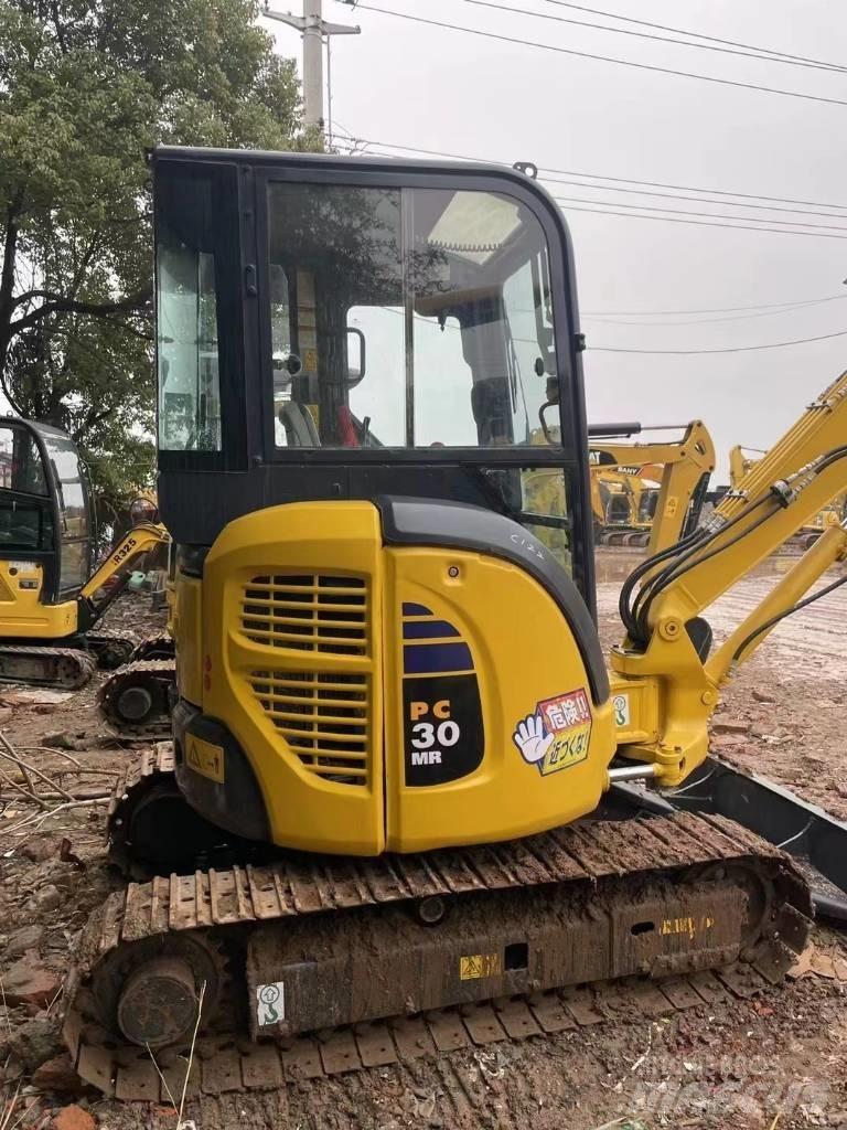 Komatsu PC 30 Mini bageri < 7t