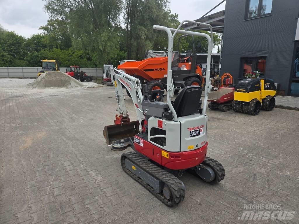 Takeuchi TB 210 R Mini bageri < 7t