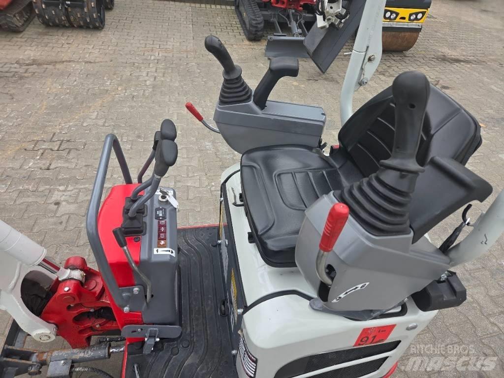 Takeuchi TB 210 R Mini bageri < 7t