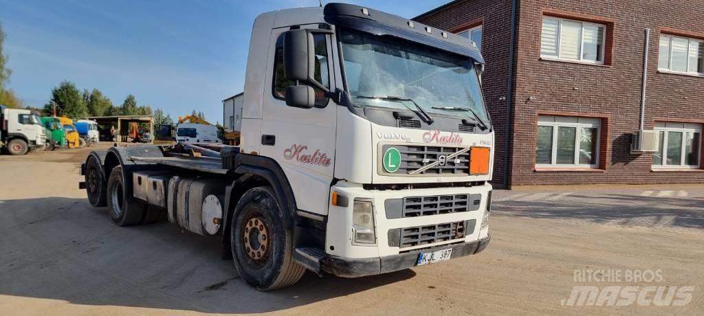 Volvo FM 12 Rol kiper kamioni sa kukom za podizanje tereta