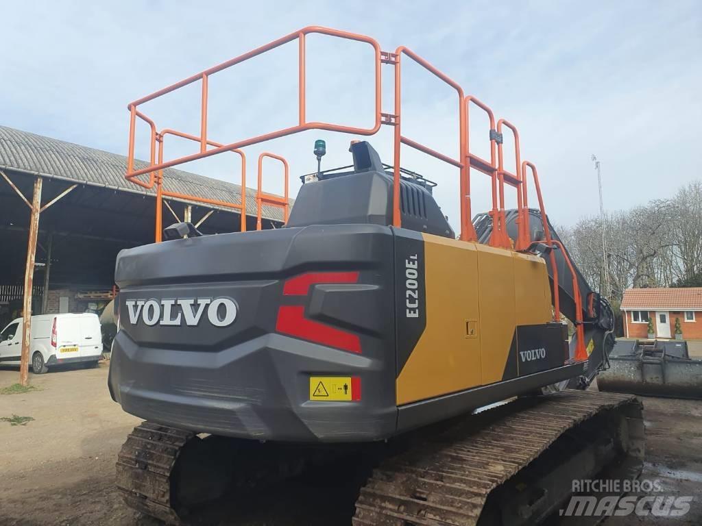 Volvo EC 200EL Bageri guseničari
