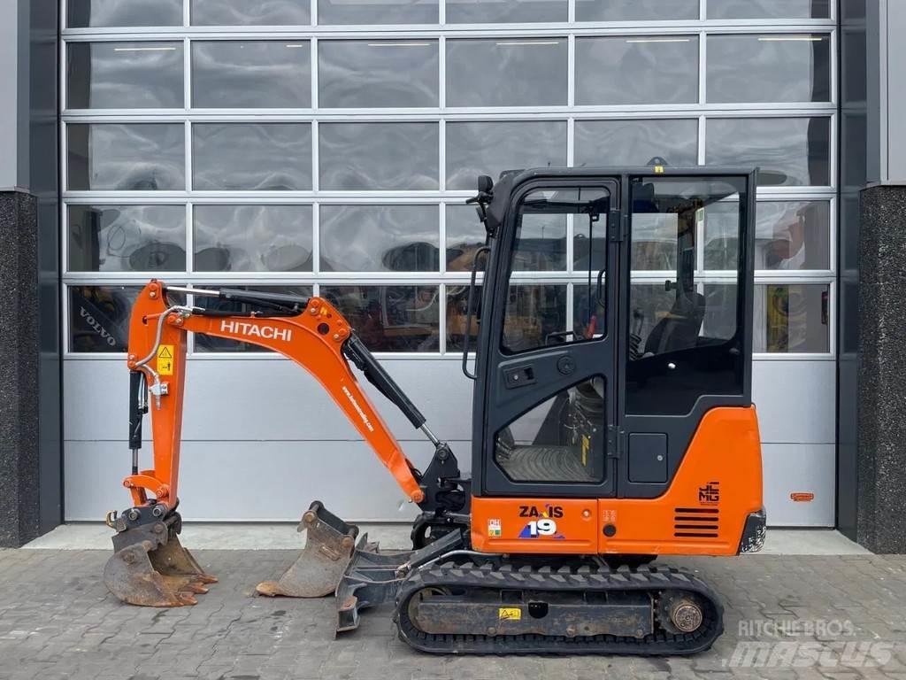 Hitachi ZX19-6 CR Mini bageri < 7t