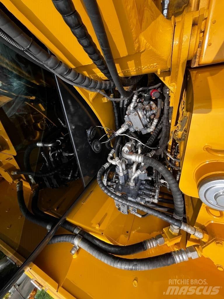 Komatsu PC 70-8 Bageri guseničari