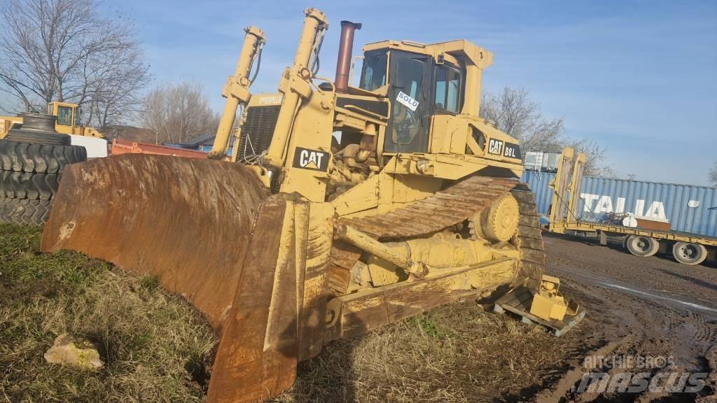 CAT D 8 L Buldožeri guseničari