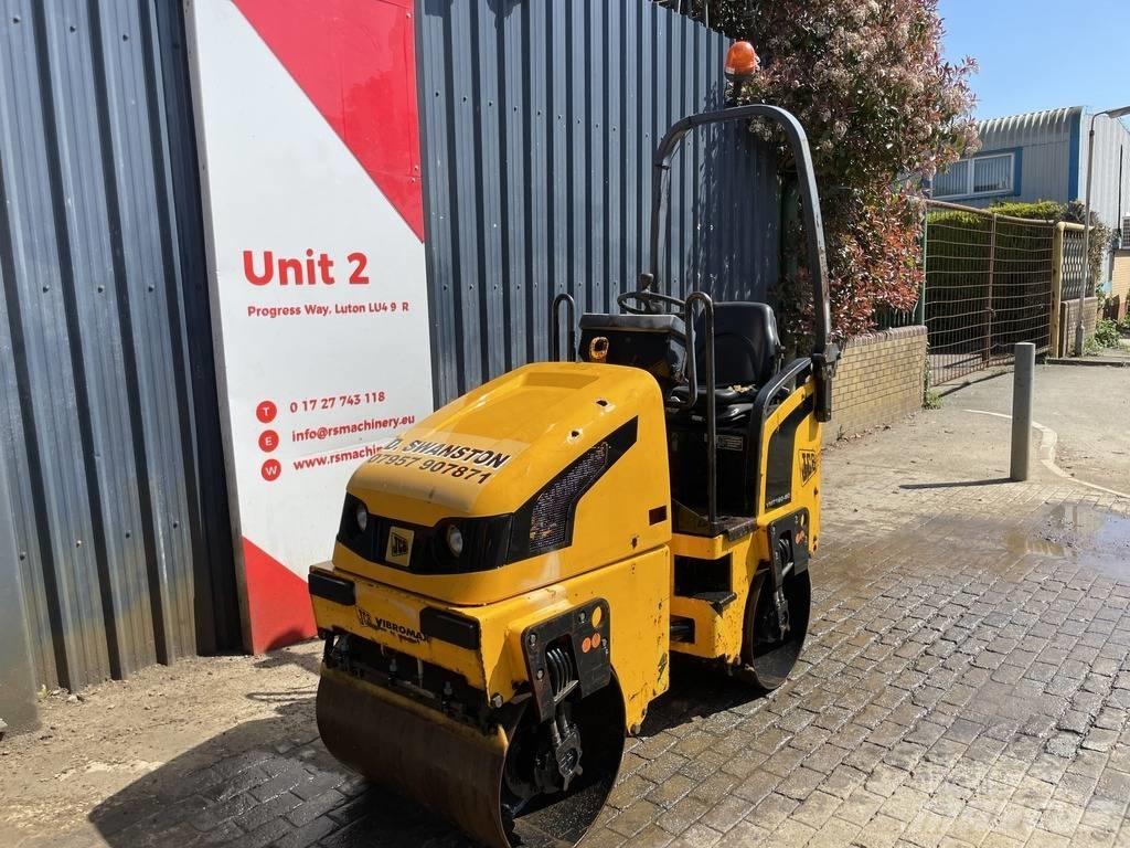 JCB VMT 160 Valjci sa duplim bubnjem