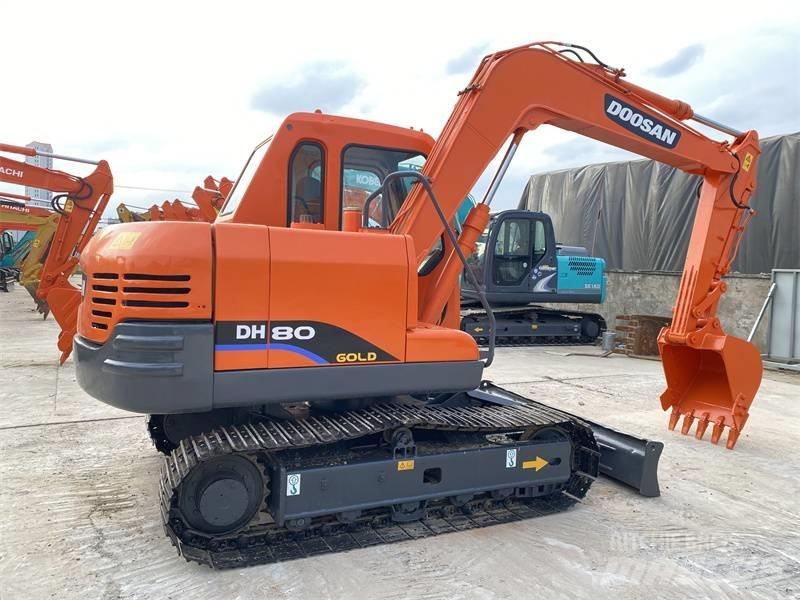 Doosan DH 80 Mini bageri < 7t