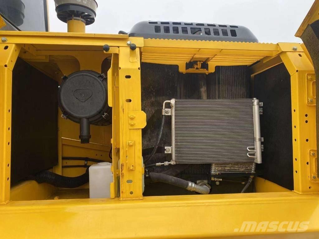 Komatsu PC 240 Bageri guseničari