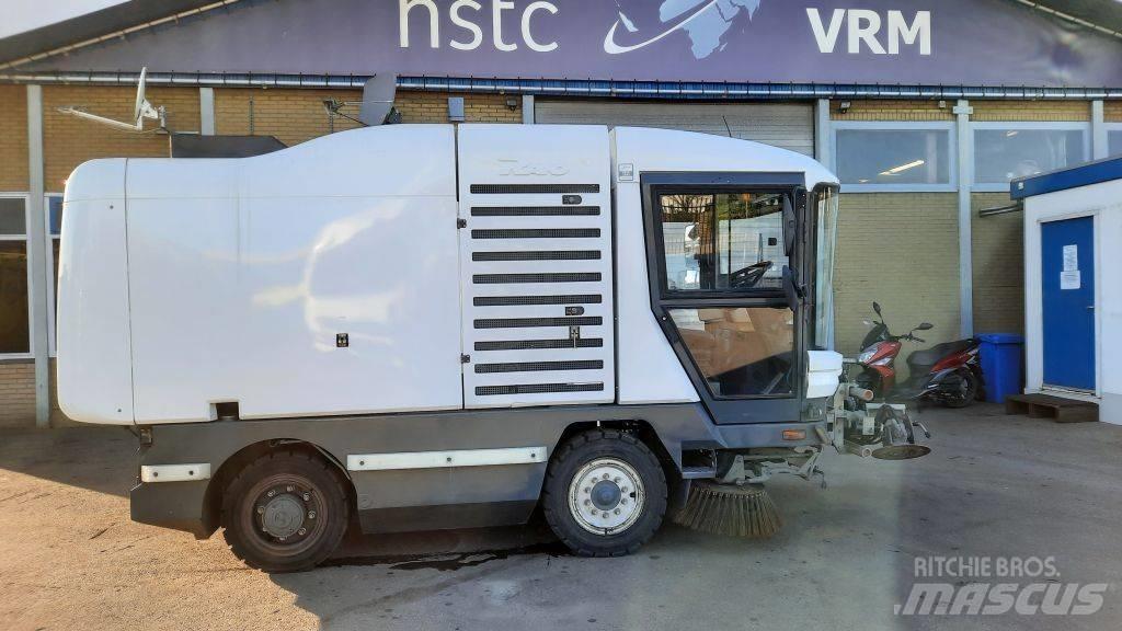 Ravo 530ST Mašine za čišćenje