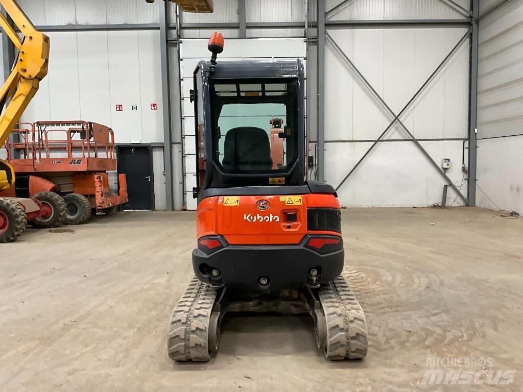 Kubota U 27-4 Mini bageri < 7t